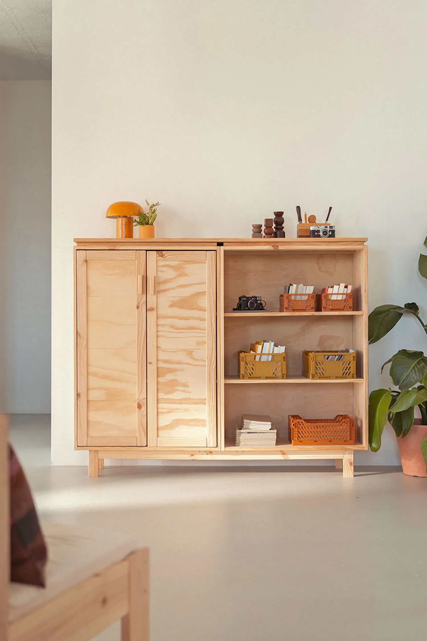 Muebles LUFE Armarios Y Alacenas|Aparadores Y Consolas^AIKA aparador con estantería 157x128