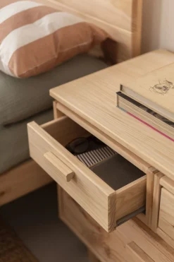 Muebles LUFE Mesitas De Noche|Mesitas De Noche^AIKA mesita de noche con 3 cajones 78x62