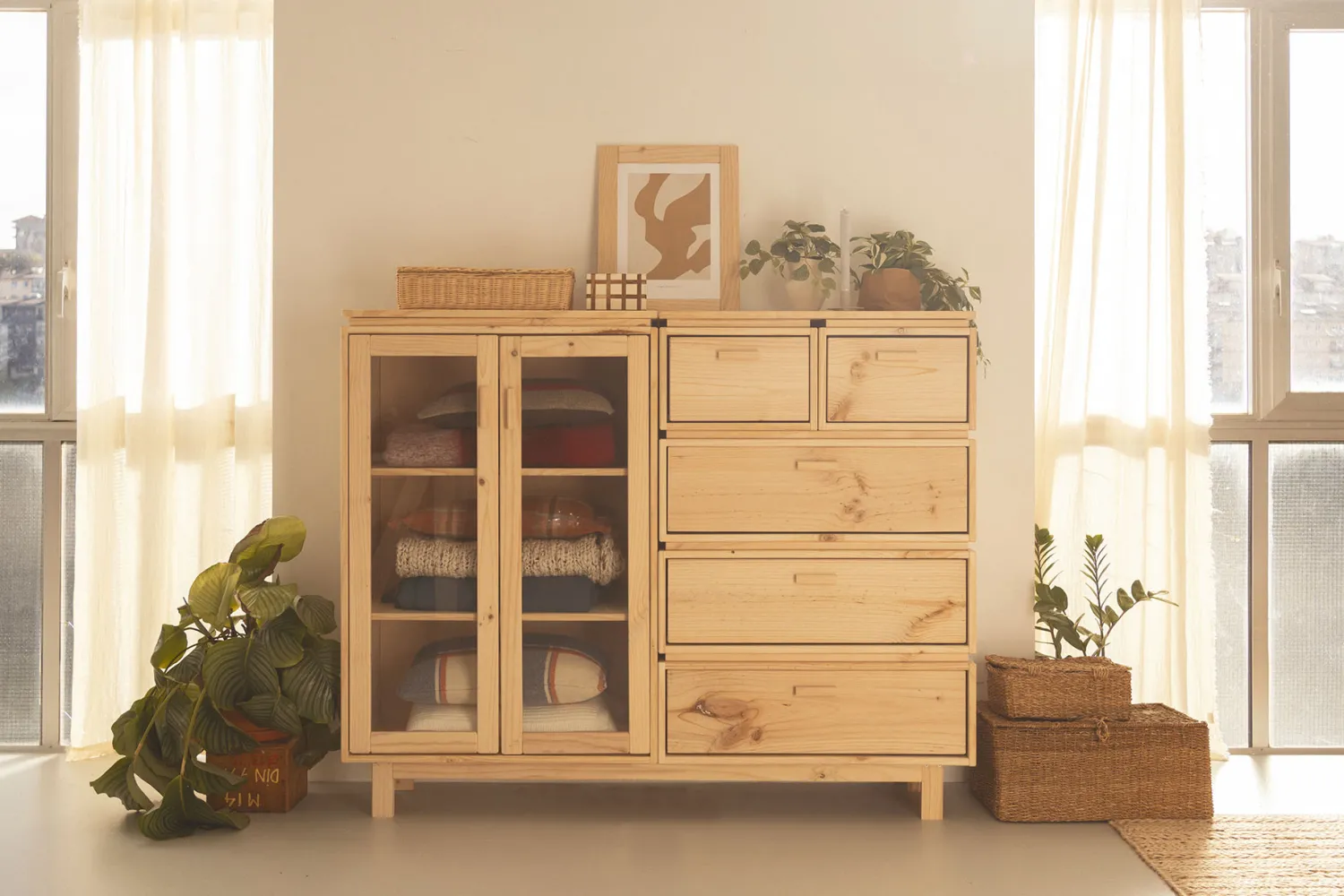Muebles LUFE Vitrinas^AIKA vitrina doble con 5 cajones 157x128