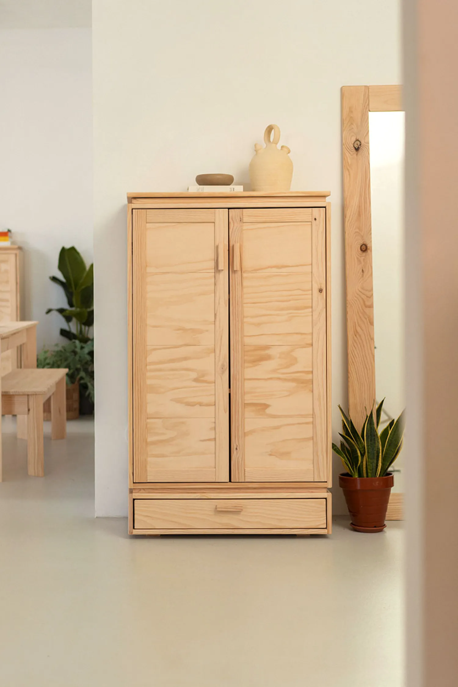 Muebles LUFE Armarios Y Alacenas^LIBE armario bajo con cajón 78x133