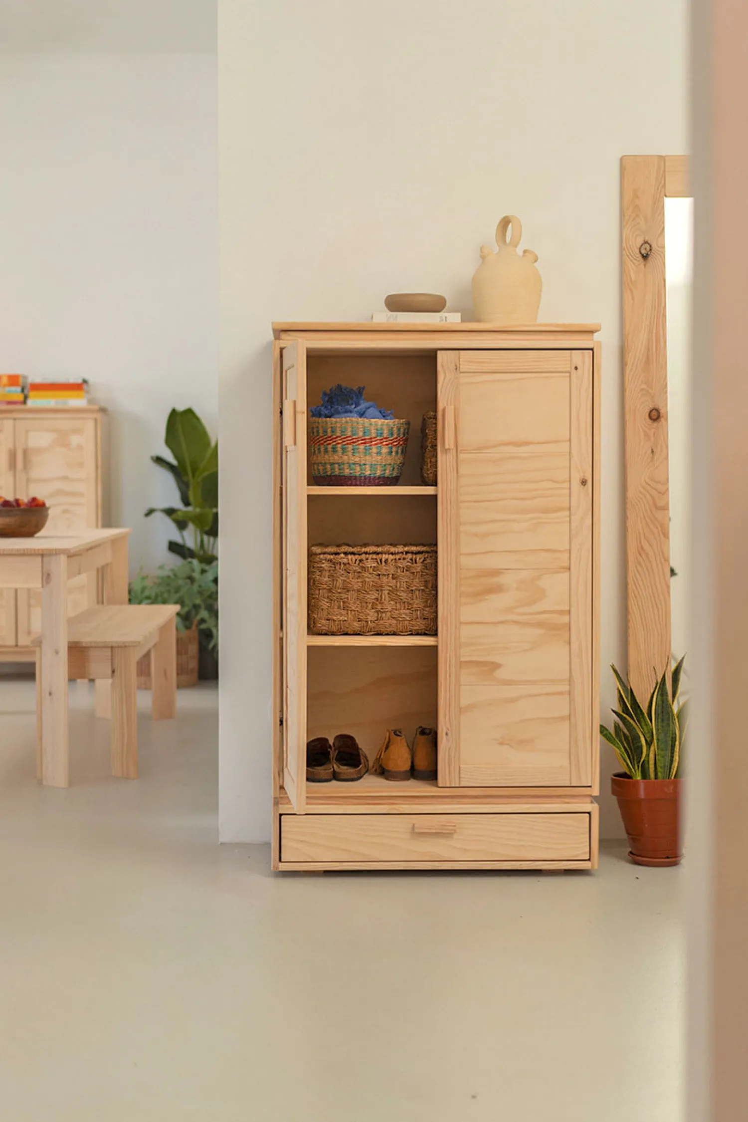 Muebles LUFE Armarios Y Alacenas^LIBE armario bajo con cajón 78x133