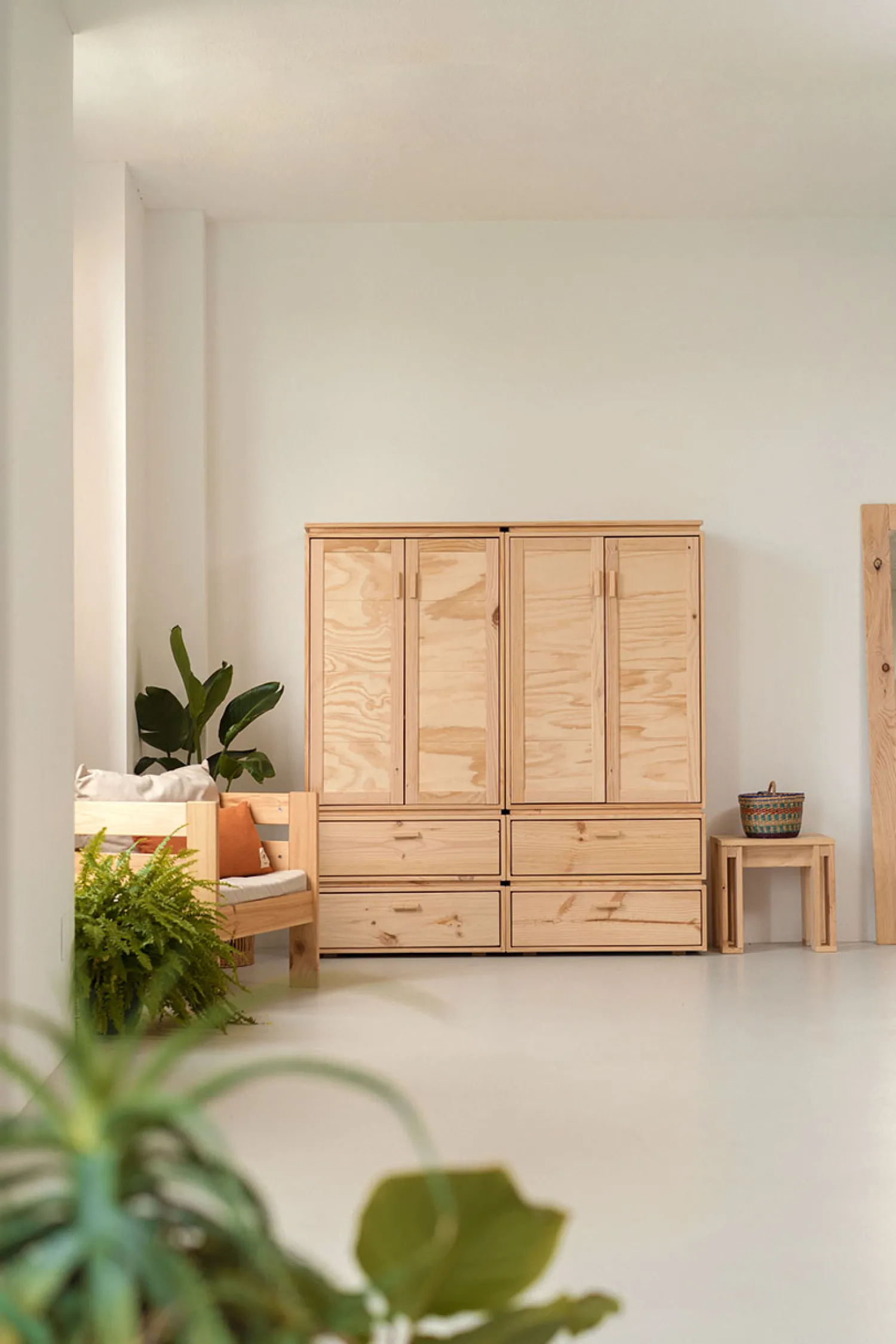 Muebles LUFE Armarios Y Alacenas^LIBE armario con 4 cajones 157x171