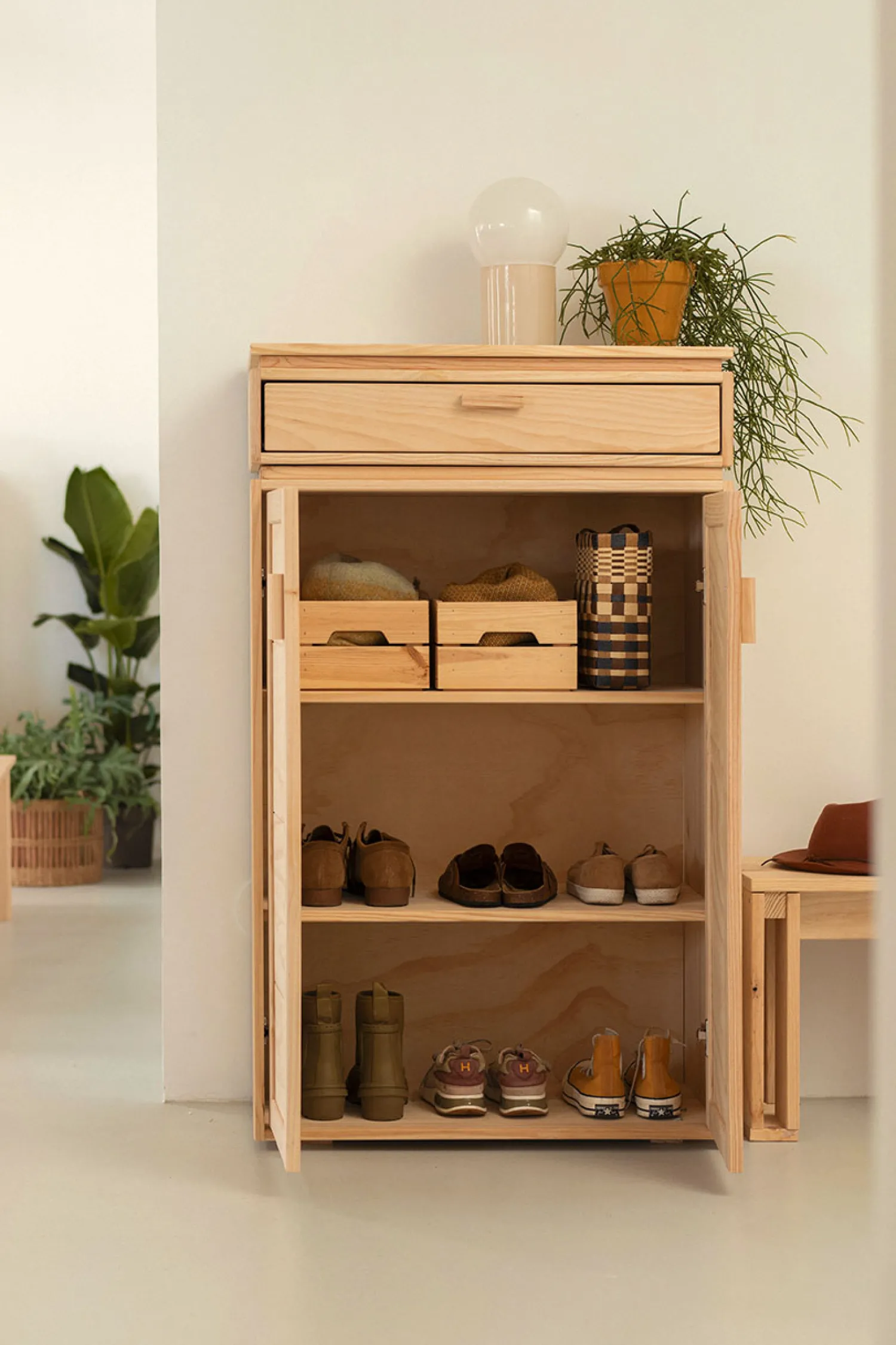 Muebles LUFE Armarios Y Alacenas^LIBE armario recibidor con cajón 78x133