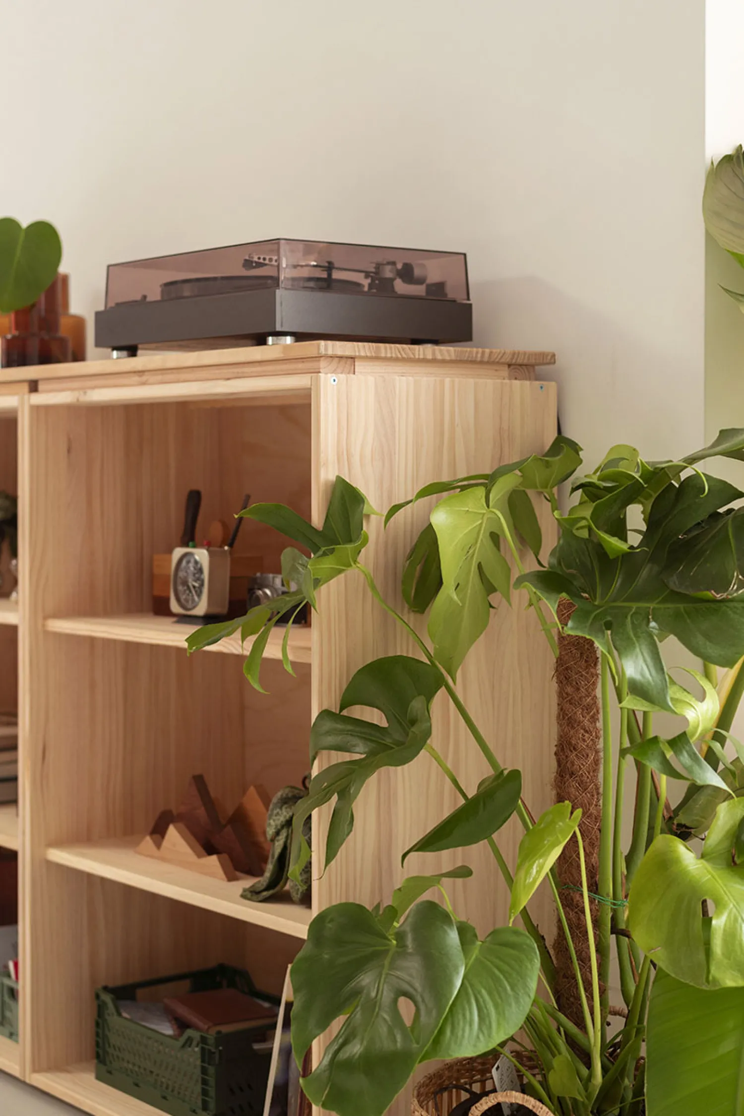Muebles LUFE Estanterías Básicas^LIBE estantería baja 157x115