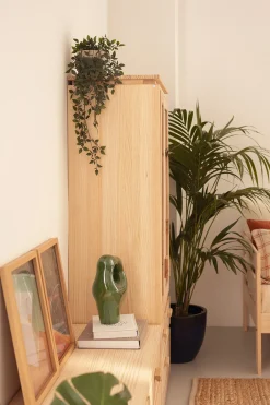 Muebles LUFE Vitrinas^LIBE vitrina con 3 cajones 78x161