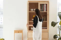 Muebles LUFE Vitrinas^LIBE vitrina con 2 cajones 78x171