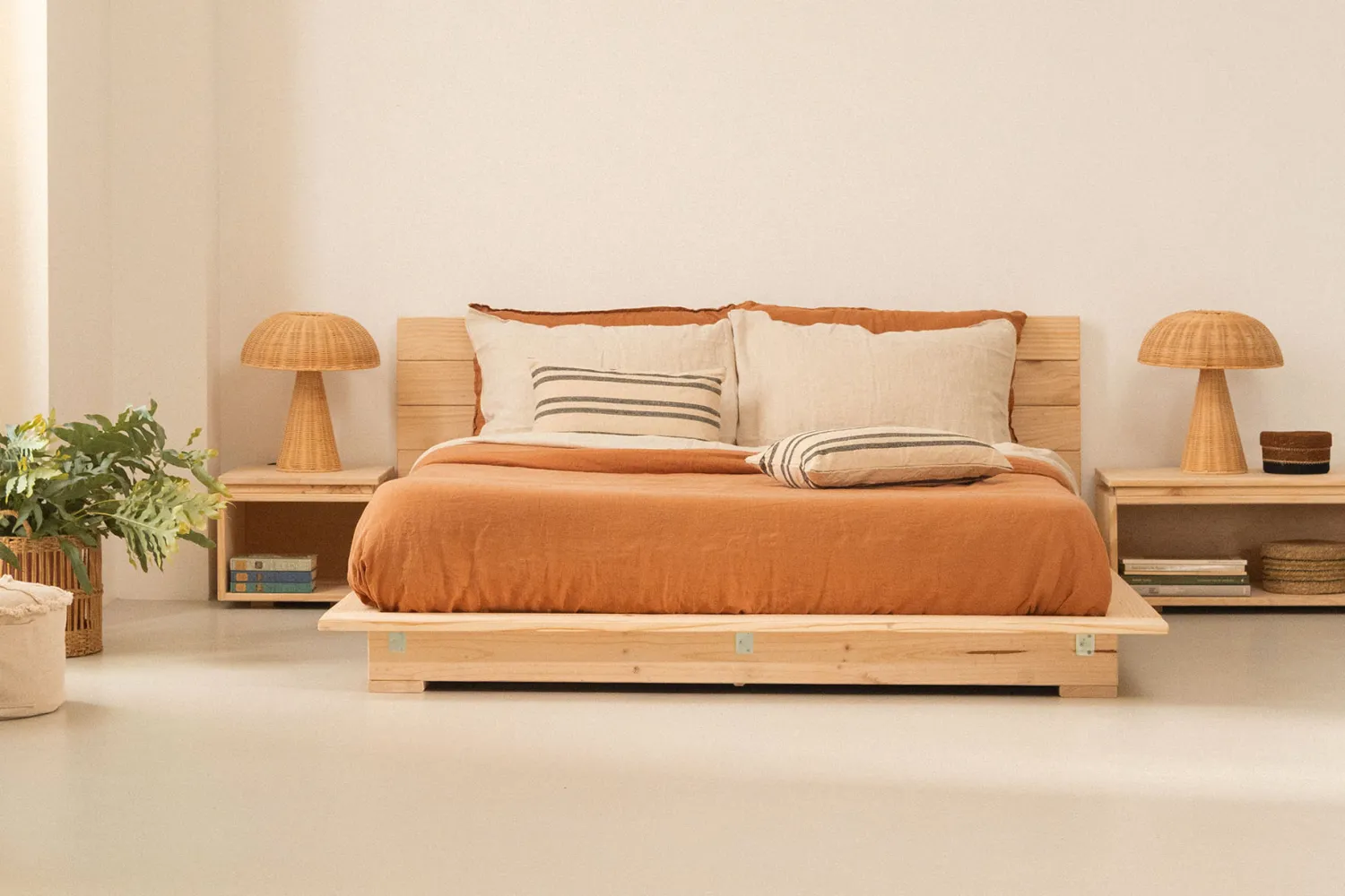 Muebles LUFE Camas De Suelo Y Tatamis|Camas 160^LUR cama tatami con cabecero de pared 160