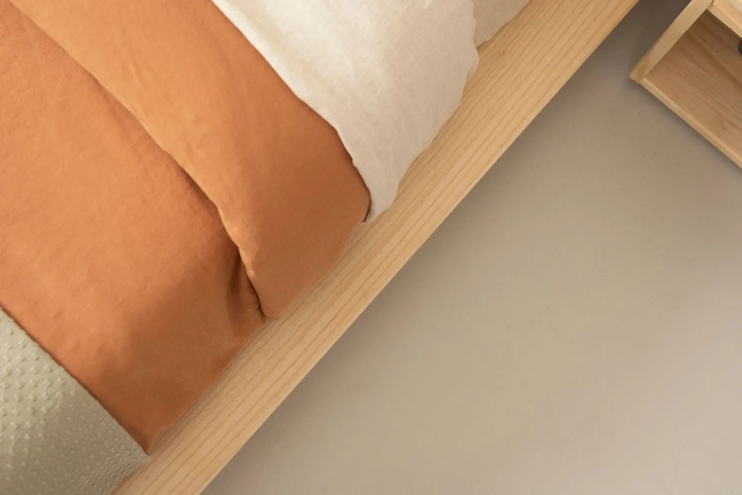 Muebles LUFE Camas De Suelo Y Tatamis|Camas 160^LUR cama tatami con cabecero de pared 160